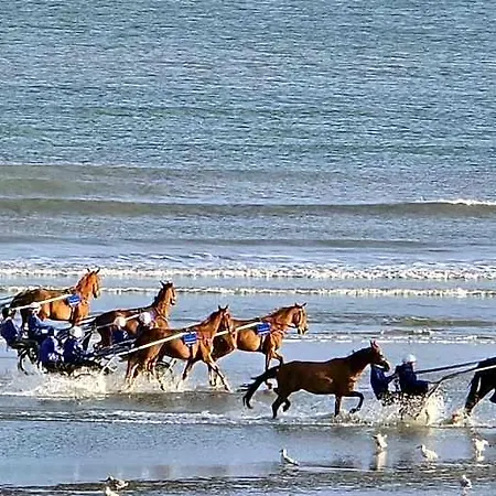 La Champagne Ardenne Cabourg 2*